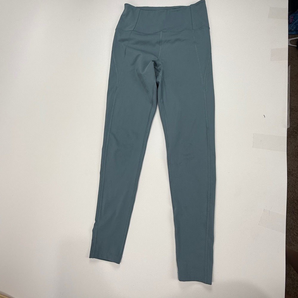Girlfriend Collective 4007 Leggings Women's Medium Recycled Polyester‎ Stretch